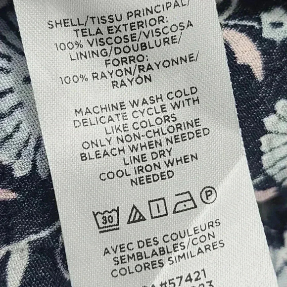 Loft Women's Romper Short Ruffle Sleeve Floral Keyhole Button up XL 326 - Picture 7 of 9